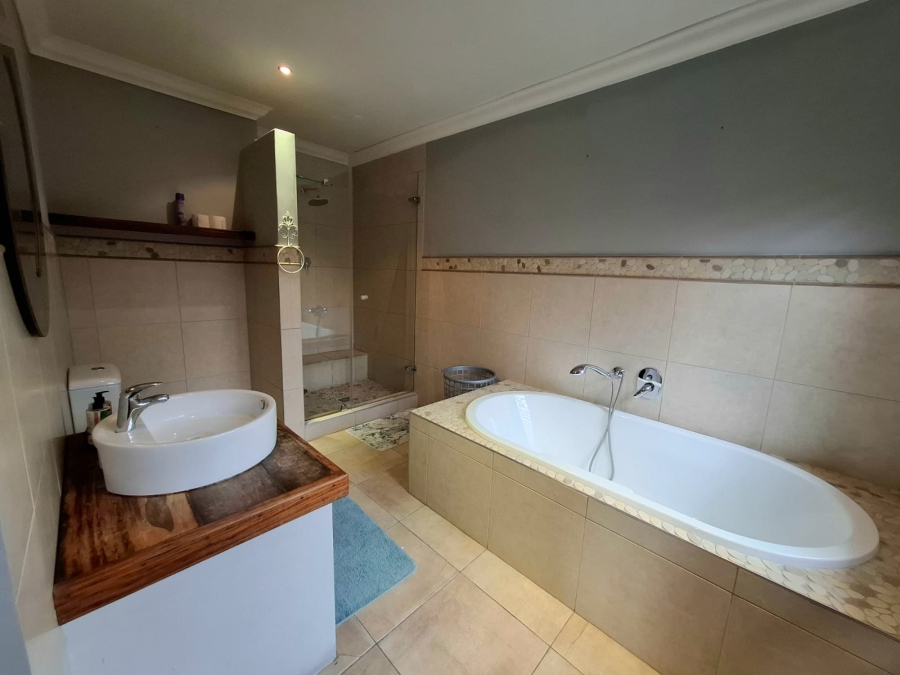 4 Bedroom Property for Sale in Haasendal Western Cape